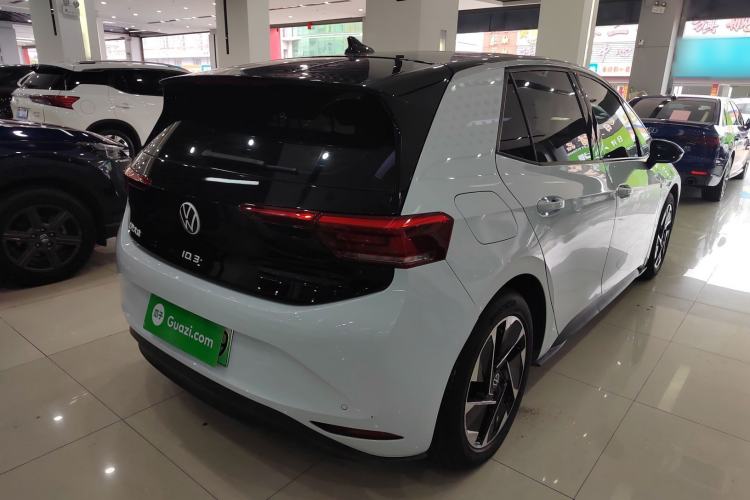 Used Volkswagen ID.3 2022 Active Pure Intelligent Enjoyment Edition
