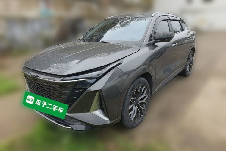 Used CHANGAN OSHAN Z6 2022 Blue Whale 1.5T DCT Smart Navigation Model