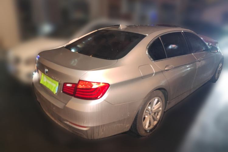 Used BMW 5 Series 2014 520Li Elegant Model Rear Right 45 Deg