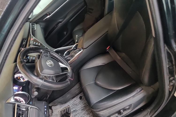 Used Toyota Camry 2018 2.0G Luxury Edition Left Front Seat