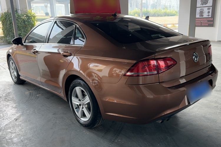 Used Volkswagen Lamando 2017 230TSI DSG Fashion Edition
