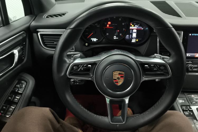 Used Porsche Macan 2017 Macan 2.0T Steering Wheel