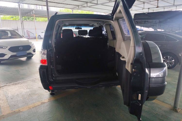 Used Mitsubishi Pajero 2016 3.0L Automatic Standard Version China V Standard