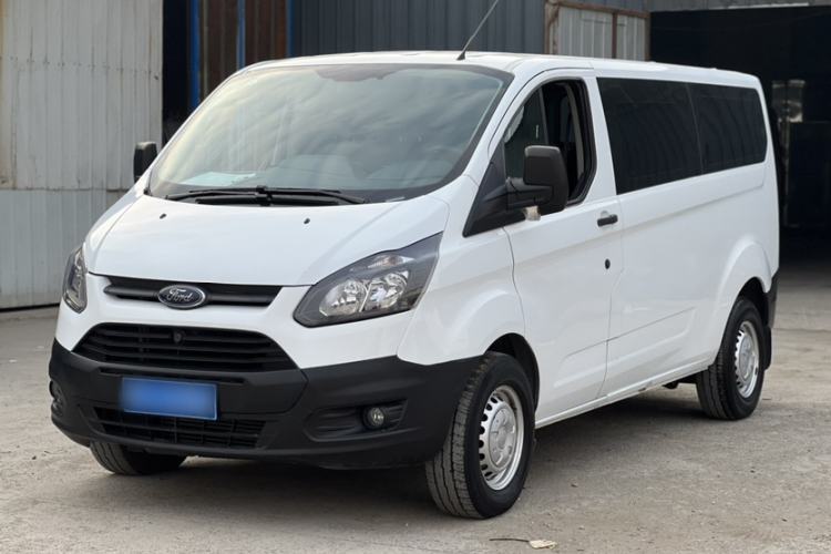 Used Ford Transit 2020 2.0T Diesel Multi-Function Commercial Vehicle Mid-Chassis Low-Roof Design with Dual Rear Doors Meeting China VI Emission Standards
