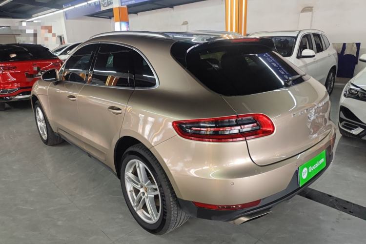 Used Porsche Macan 2014 Macan 2.0T Rear Left 45 Deg