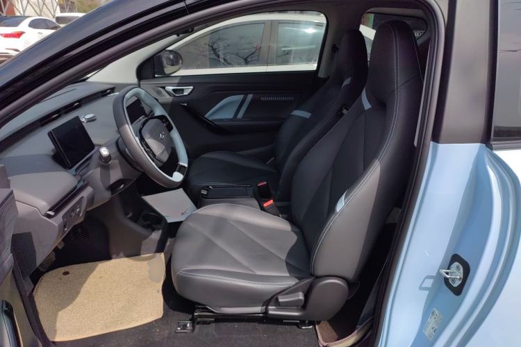 Used Chery New Energy Boundless Pro 2022 301km LingShou Edition Lithium Iron Phosphate
