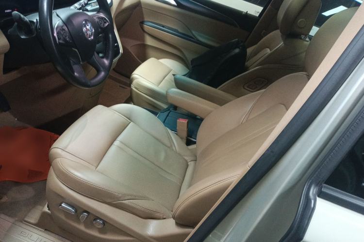 Used Buick GL8 2021 ES Landtrek 653T Luxury Model