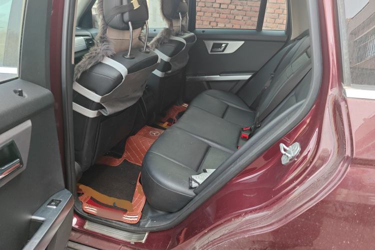 Used Mercedes-Benz GLK-Class 2011 GLK 300 4MATIC Fashion Model Left Rear Seat