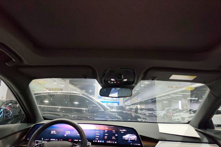 Used Cadillac GT4 2023 25T Luxury Model Headliner