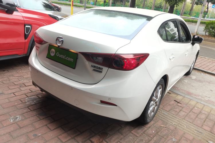 Used Mazda 3 Axela 2017 Sedan 1.5L Automatic Comfort Model Emission Standard China V