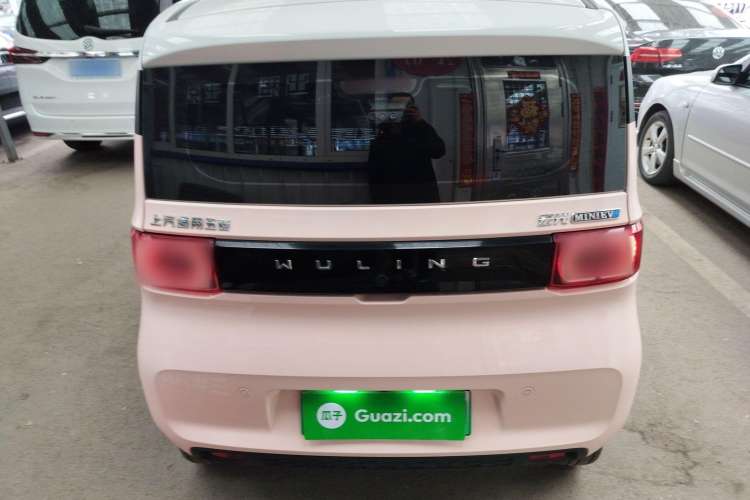 Used Wuling Hongguang MINIEV 2022 Macaron Premium Model – Lithium Iron Phosphate