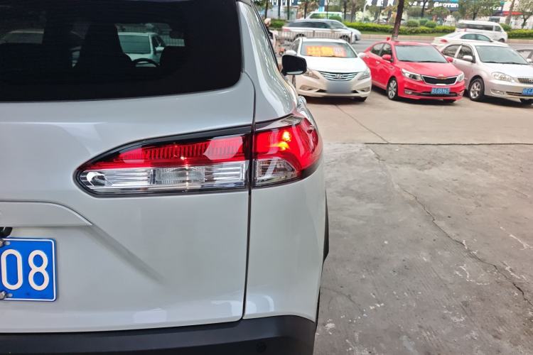 Used Toyota Corolla Cross 2026 Model 2.0L Pioneer Edition
