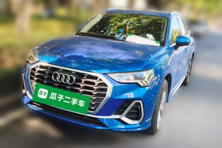 Used Audi Q3 2021 35 TFSI Fashion Dynamic Model Guazi used car, China used car export, Used car for sale, Used cars, Cheapest cars for sale