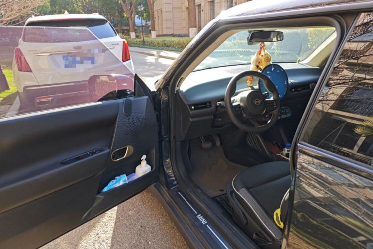 Used MINI Electric MINI COOPER 2024 456km COOPER E Classic Edition