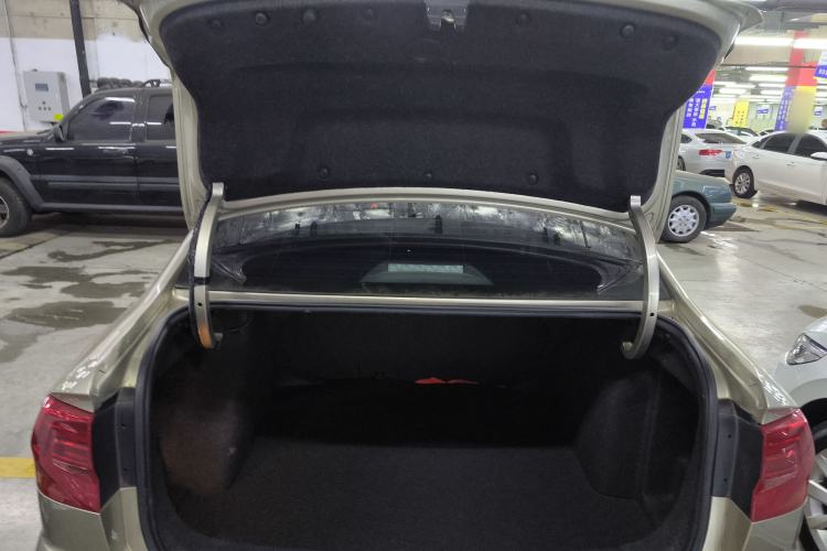 Used Volkswagen Bora 2018 1.5L Automatic Fashion Model Trunk