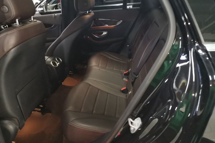 Used Mercedes-Benz GLC 2017 GLC 260 4MATIC Luxury Model Left Rear Seat