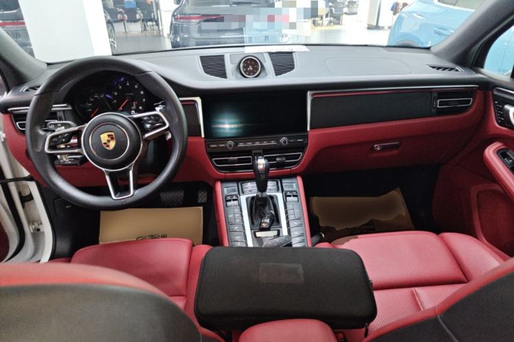 Used Porsche Macan 2021 Macan 2.0T
