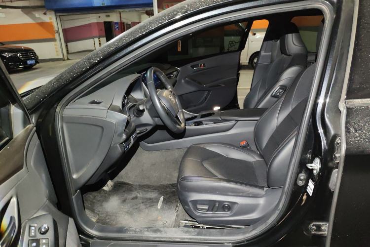 Used Toyota Avalon 2022 2.0L Luxury Edition