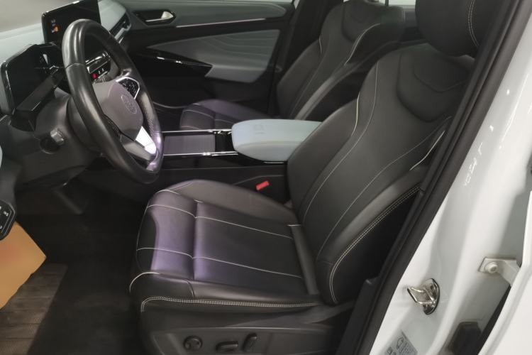Used Volkswagen ID.4 X 2023 Pure Smart Edition Left Front Seat