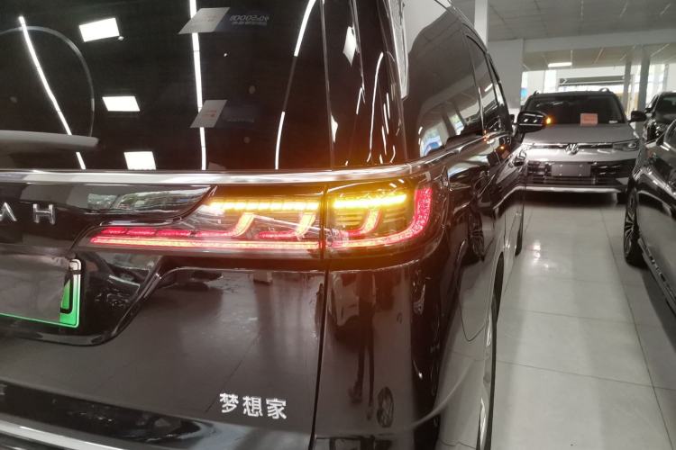 Used VOYAH Dream 2022 Low-Carbon Edition Home Exterior 3