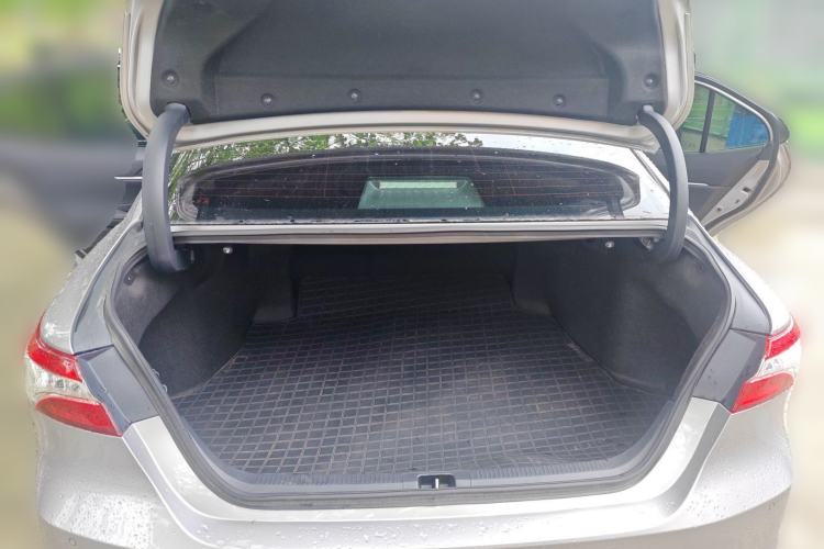 Used Toyota Camry 2023 2.5G Luxury Edition Trunk