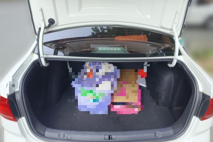 Used Volkswagen Lavida 2017 230TSI DSG Comfort Edition Trunk