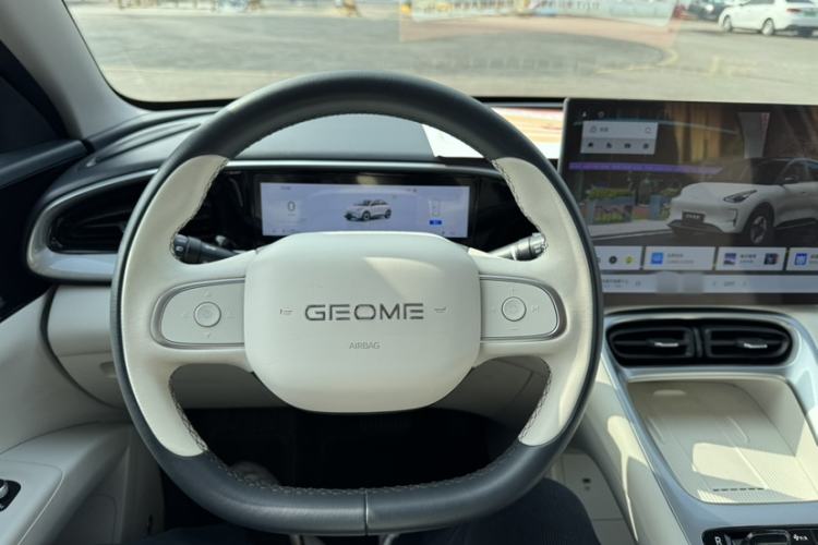 Used Geely Galaxy Geome 2025 UP 410km Exploration+ Edition