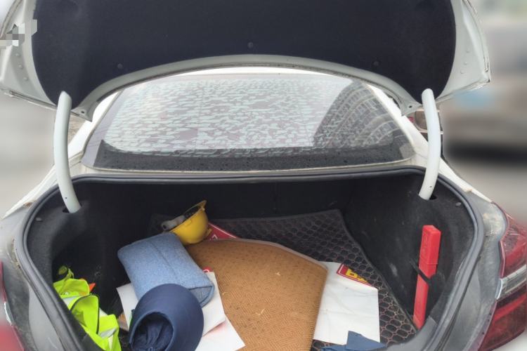 Used Buick Regal 2015 1.6T Leading Technology Model Trunk