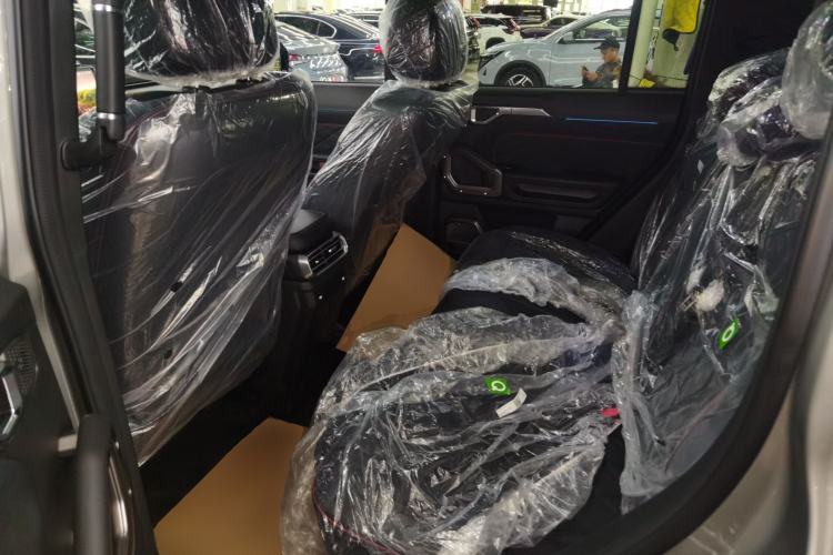 Used JETOUR Shanhai Traveler C-DM 2026 Model 212km Crossroad Left Rear Seat