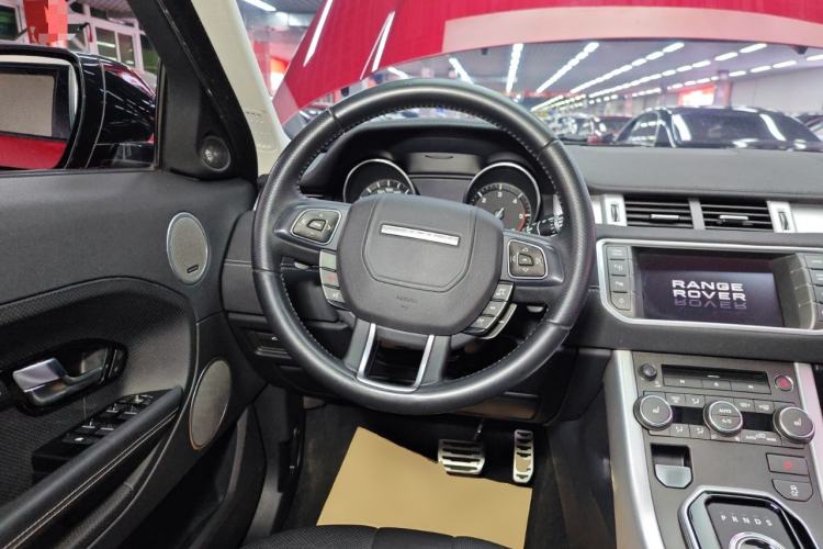 Used Land Rover Range Evoque 2013 2.2T 5-Door Diesel Edition Steering Wheel