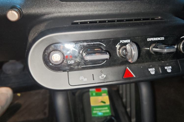 Used MINI Electric COOPER 2024 452km COOPER SE Artist
