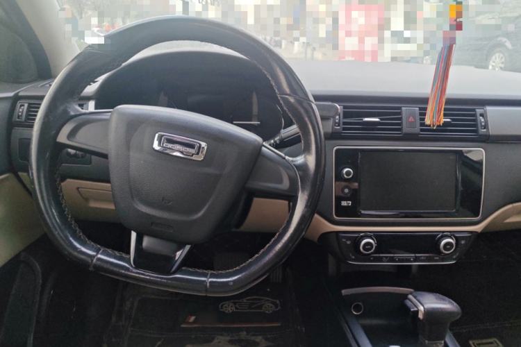 Used Qoros 3 2014 Sedan 1.6L Automatic Zhiyue Model

