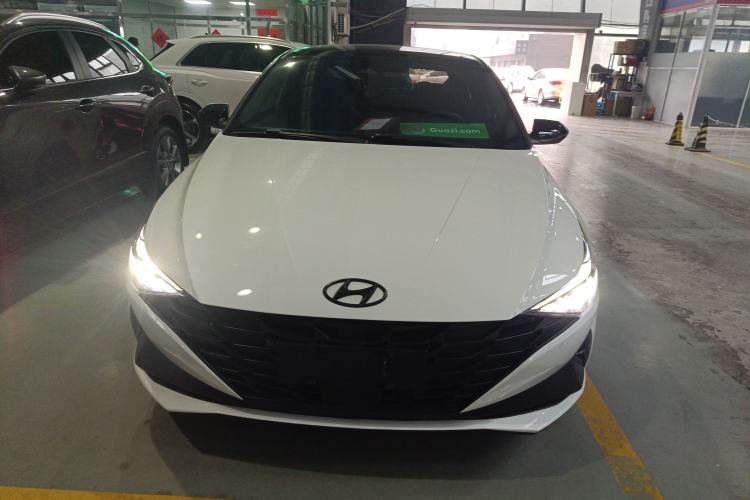 Used Hyundai Elantra 2022 1.5L CVT 20th Anniversary Edition
