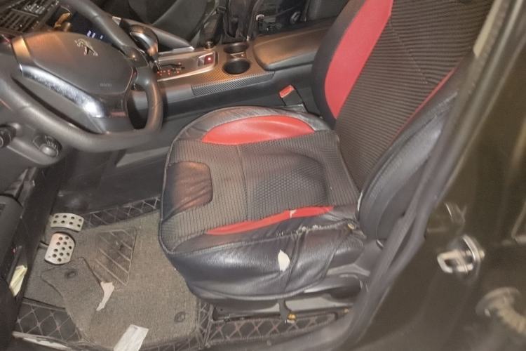 Used Peugeot 3008 2015 2.0L Automatic Classic Edition
