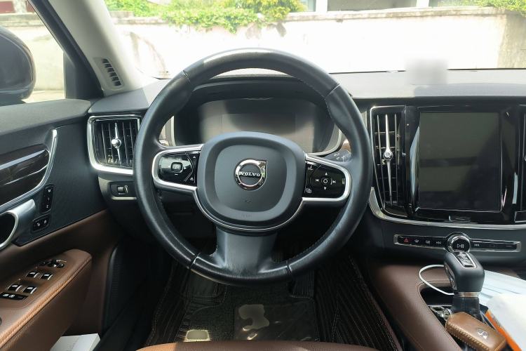 Used Volvo S90 2018 T4 Zhiyuan Edition Steering Wheel
