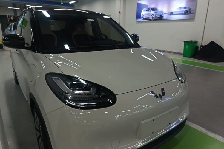 Used Wuling Bingo 2023 333 km Lingxi Connected Version
