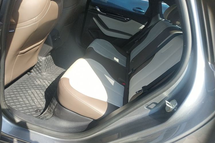 Used BYD Qin PLUS 2024 HONOR Edition DM-i 55KM Leading Model
