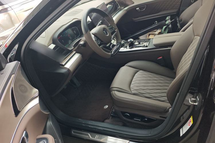 Used BYD Han 2023 DM-i Champion Edition 121KM Prestige Model Left Front Seat