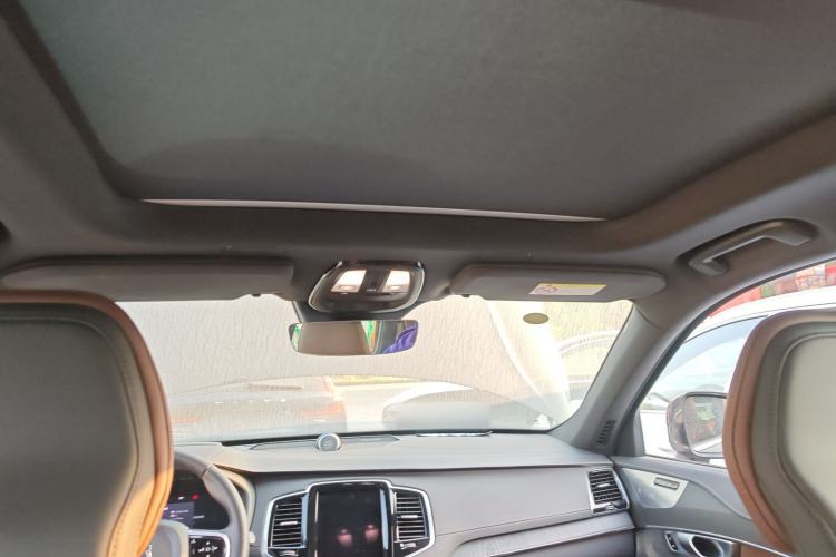 Used Volvo XC90 New Energy 2024 T8 Luxury Flagship 7-Seater
