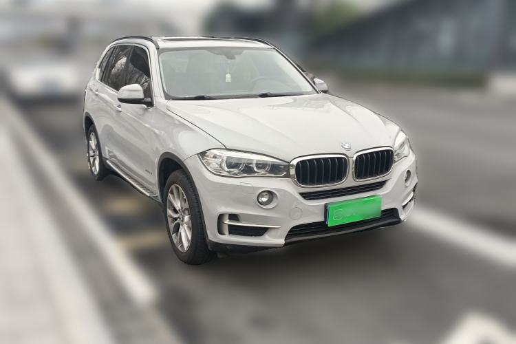 Used BMW X5 2015 xDrive28i
