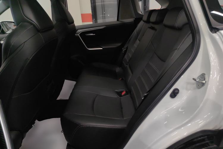 Used Toyota Wildlander 2023 2.0L CVT Four-Wheel Drive Luxury PLUS Edition