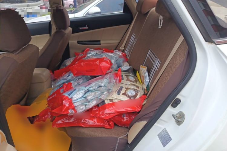 Used CHANGAN Eado 2015 1.6L Manual Luxury Model China IV Standard