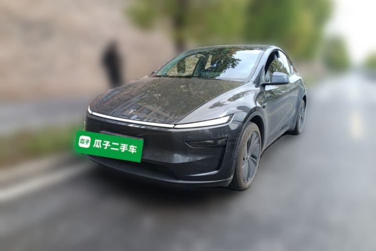 Used Tesla Model Y 2025 Rear-Wheel-Drive Version