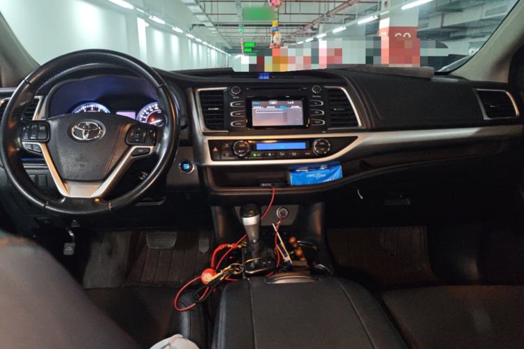 Used Toyota Highlander 2015 2.0T Four-Wheel Drive Luxury Edition 7-Seater