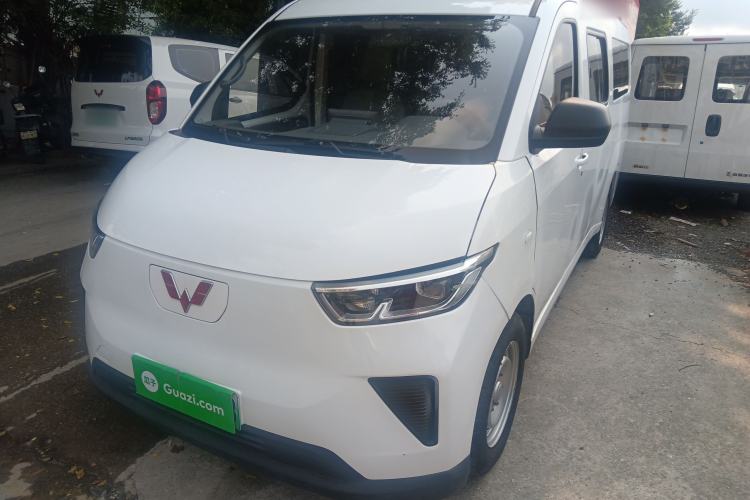 Used Wuling Yangguang 2024 300km Range Practical Window-Sealed Version 60kW