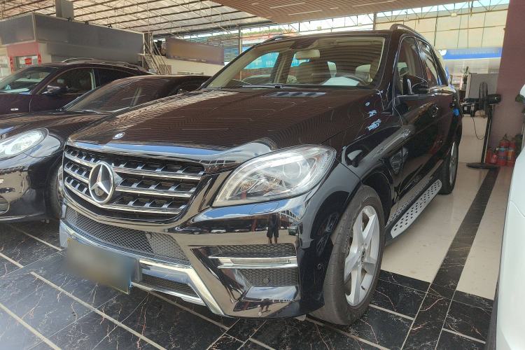 Used Mercedes-Benz M-Class 2014 ML 400 4MATIC Dynamic Model