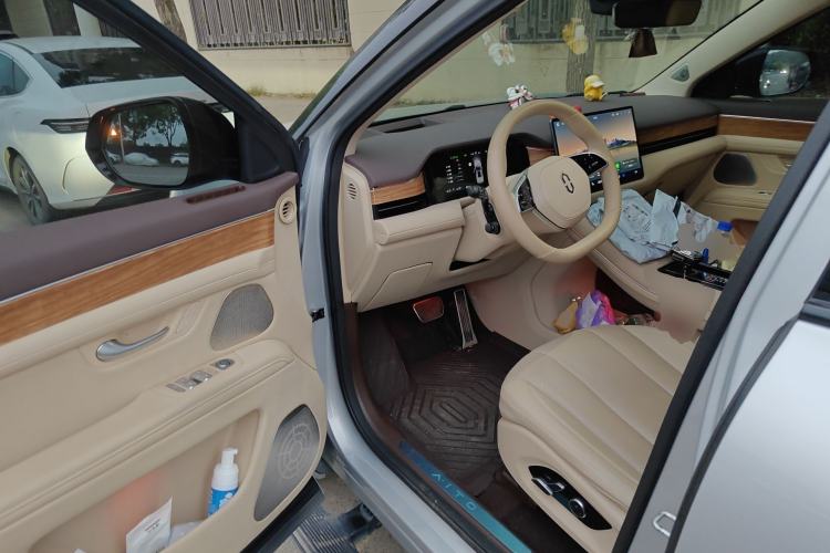 Used Hima AITO M7 2024 1.5T Intelligent Driving 4WD Max Edition 5 Seats Driver Seat