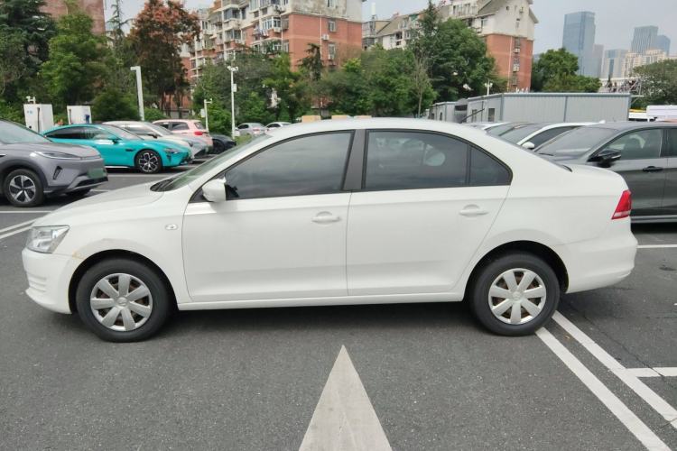 Used Volkswagen Santana 2015 1.4L Manual Fashion Edition