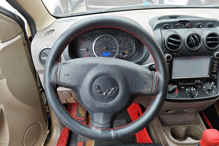 Used Wuling Hongguang 2010 1.2L Comfort Edition China IV
