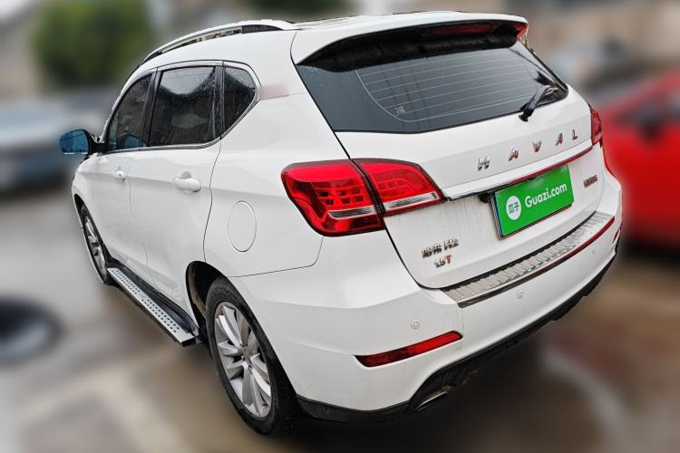 Used Haval H2 2016 Red Label 1.5T Manual Two-Wheel Drive Elite Model
